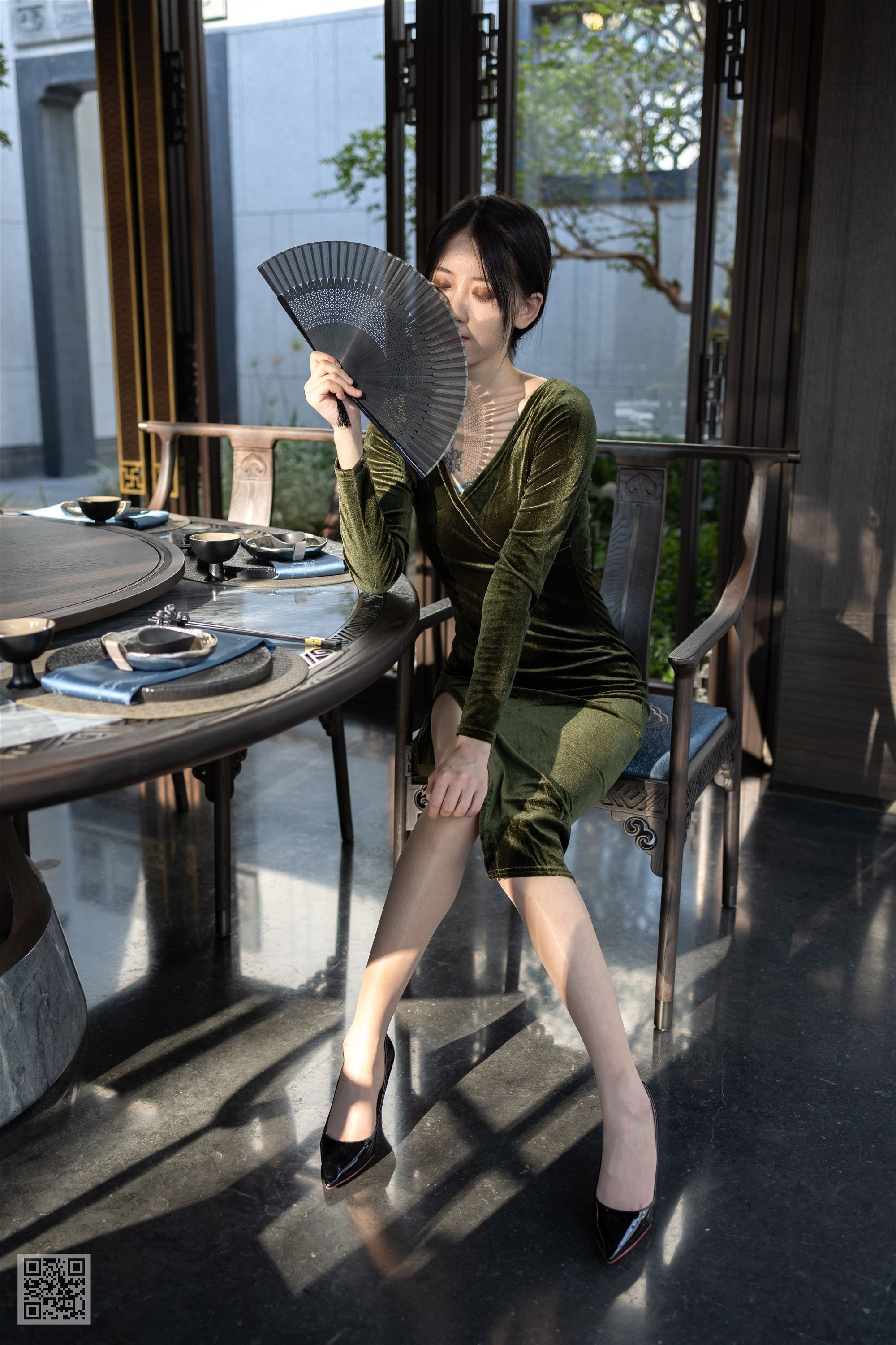 尤蜜丝 穿搭写真 NO.111